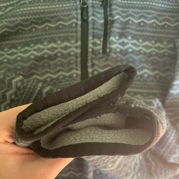 North Face Aztec Pattern Pullover - Picture 3 of 6